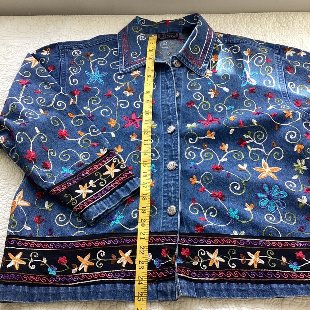 Denim Embroidered Flowers Jean Shirt Jacket Womens Size 1X Button Up Multicolor - Picture 7 of 14